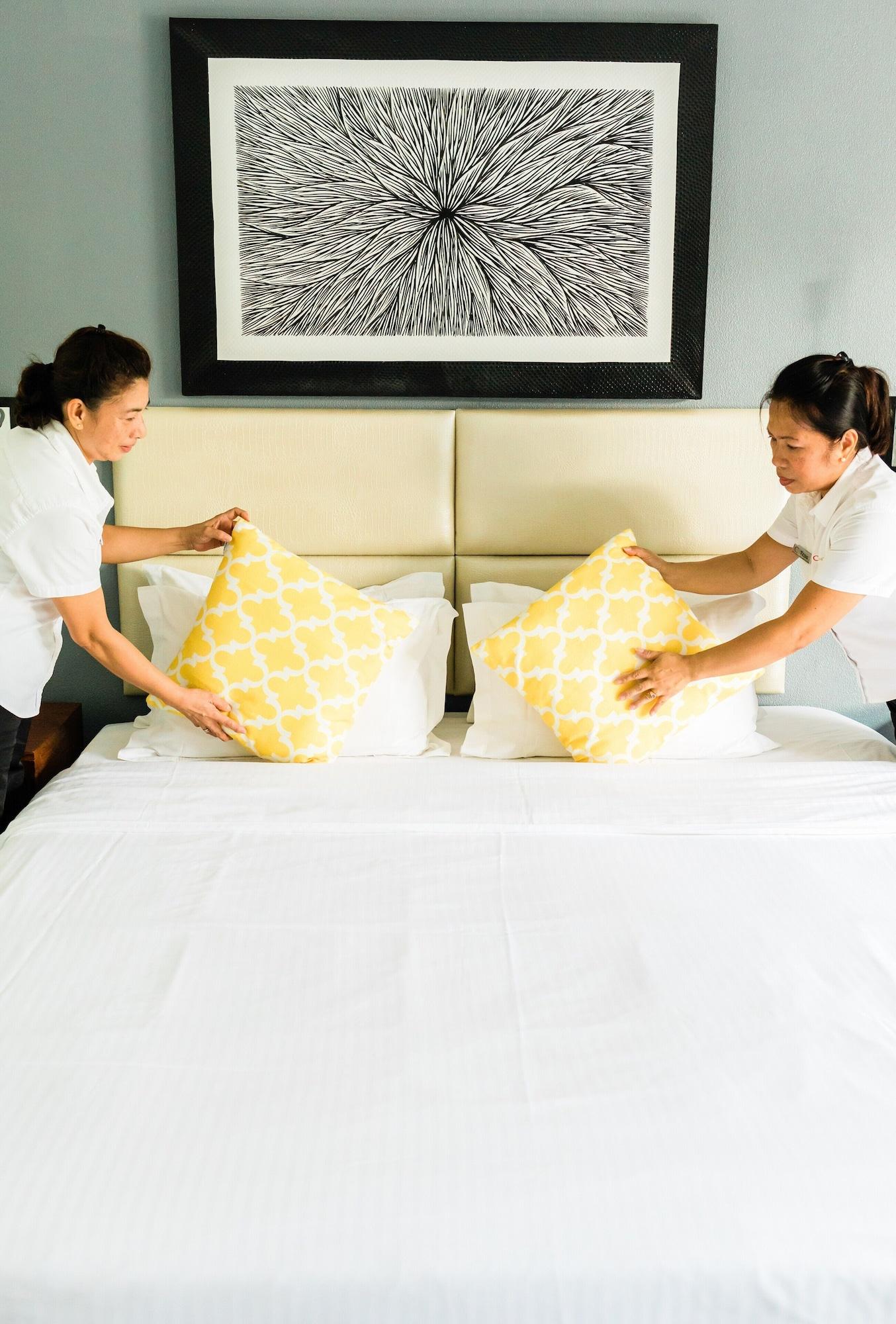 Century Hotel Garapan Dış mekan fotoğraf